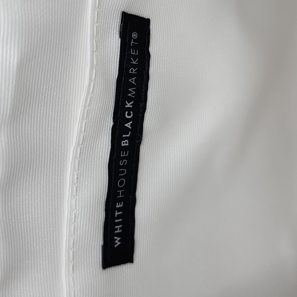 White House Black Market White Floral Faux Leather Clutch/Wrislet - Picture 5 of 6